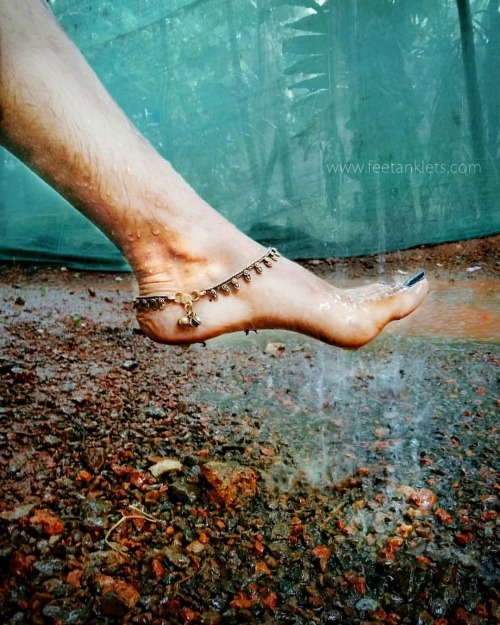 Anklets & Rain  . . Click @a_kshayaa  . . #photographylovers #photography #indianphotography #ke