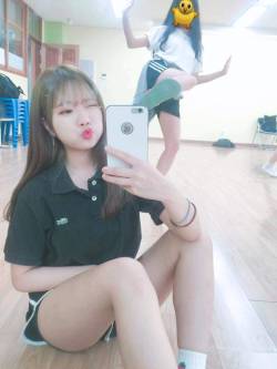 tumblr 고딩 걸레 ○ 고등어 먹을사람 ○ 걸레년들 보지 하나씩 따먹고... - Tumbex