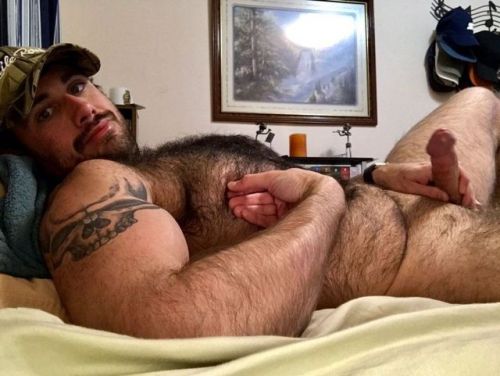 littleotter4hairyman porn pictures