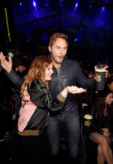 chrisprattdelicious:   Amy Poehler and Chris Pratt attend the 2016 MTV Movie Awards at Warner Bros. 