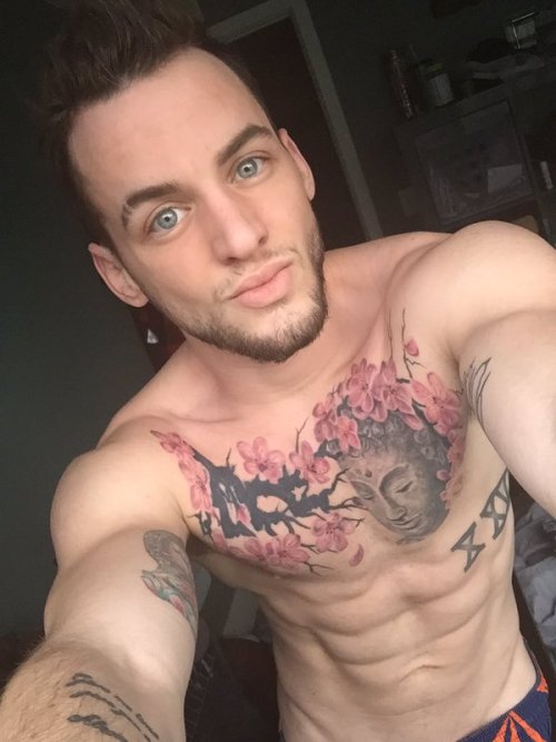 1of2dads:  ital69:  colungafrank:  Colton Grey       