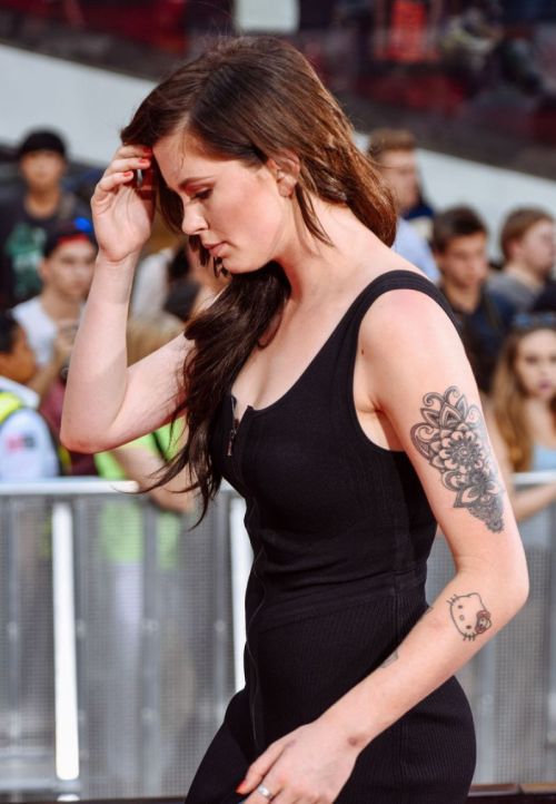 Ireland Baldwin - Mission Impossible Rogue Nation. ♥ Because she likes girls and she has a Hello Kit