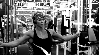 hardestbodies:  Aleesha Young