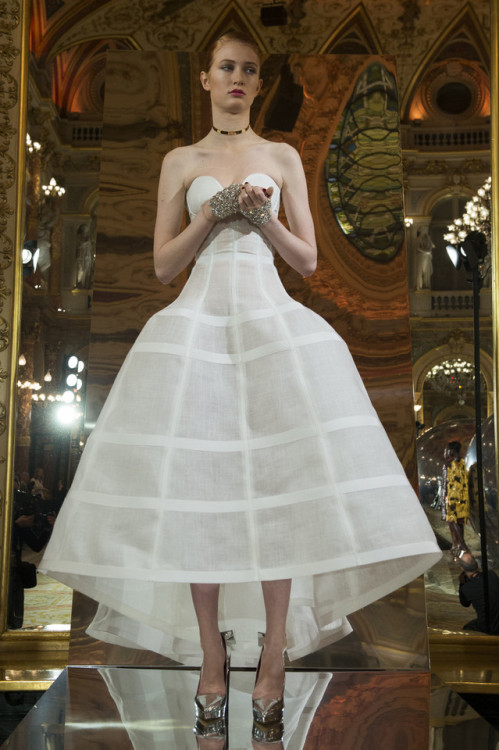 modischste:  Paule Ka at Paris Fashion Week Fall 2017