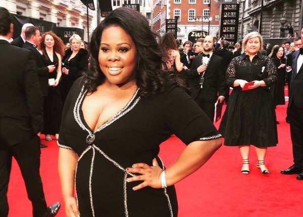 amberrileynews:  Amber on the Olivier Awards red carpet x x x x 