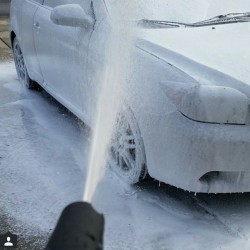 chemicalguys:  Putting the @chemicalguys  Foam Cannon to work today. Very nice @slo.tc #foammonday #chemicalguys #chemicalguys #detailersofig #detailersofinstagram #bestproducts #carcare #car #chemicalguysfamily  #teamchemicalguys #followme #success 