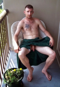 mrdevine84:  #cock #hunk #straight #hairy #bush #pubes #feet #dickslip   Damn, this guy is definitely HOT