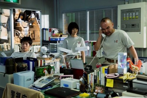 carudamon119:  コミックナタリー - 実写版パトレイバー前売り券のビジュアル公開、特典も THE NEXT GENERATION -PATLABOR- 