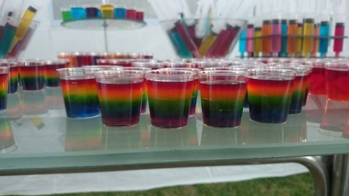 mollyjayy:  a-greek-goddess:  the-fernlion:  its like jello shot heaven  it’s like looking at my future trip to the hospital  21st birthday goals 