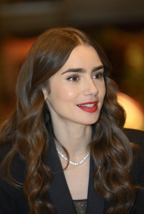 Lily Collins at the “Emily In Paris” Set Visit at Museo Des Arts Foraine in Paris. 09/27