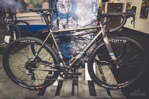 cycleboredom:These days, as if you couldn’t already tell, bikes like the @bombtrackbicycleco Hook EX
