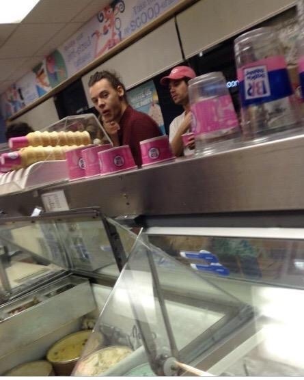 styritz: Harry and Xander in NYC recently