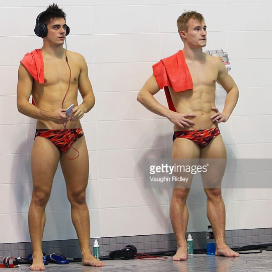 footyshortboy:  amazingmalenudity:  Chris Mears and Jack Laugher   Hot