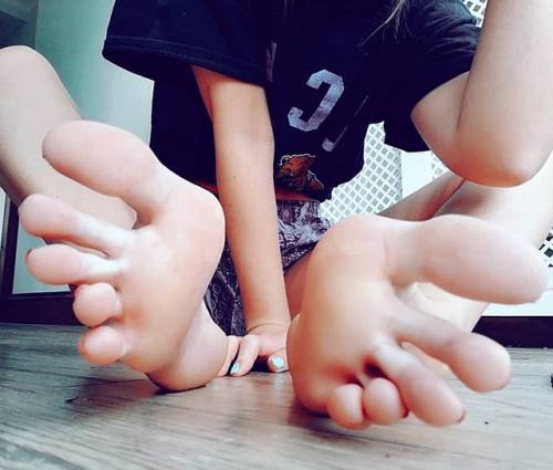 feet lovers