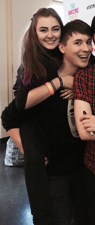 laniefalls:I hope I’ll get a hug from them one day