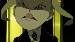 kaphioru:  THIS GIF ON MY DASH JUST FROZE