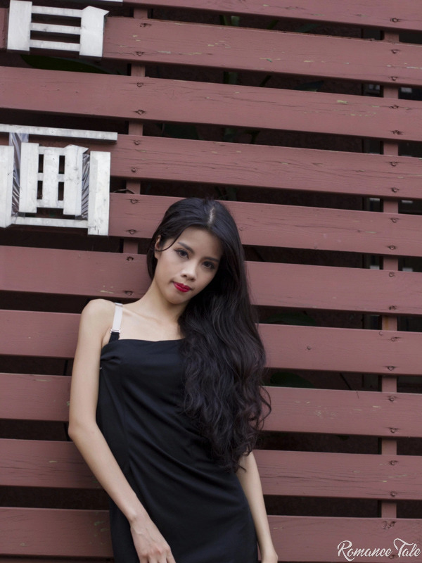 asiangirlphotography:Just lovely! Qihong Li, 24Foshan, China