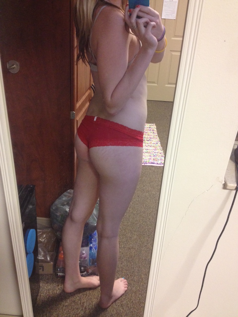 deweysgirl:  My ass is prefect lol  Yes it is