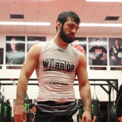 dagfighters:  Хабиб Нурмагомедов:  ⠀ “Ты просто ракета, брат! Жду твоего боя, почти как свой бой!” ⠀ 🇺🇸 @UFC #dagfighters #UFC #Box #Wrestling #Dagestan #Дагестан https://www.instagram.com/p/BoO-LPoAi7B/?utm_source=ig_tumblr_share&amp;igshid=123yuc5eho41i