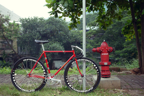 bikepornography:  3Rensho