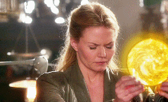 onceland:Emma Swan + Magic
