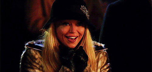 arrowsource:Will you make me the happiest man on the face of the earth?                             