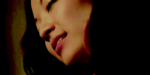 alishaboes:  scott + kira’s body in 4x11