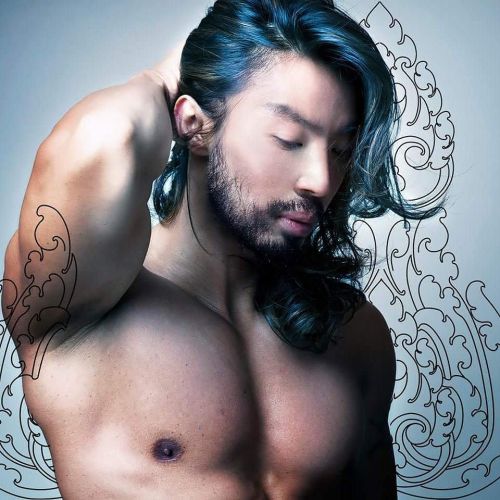 hotasianguy:LIKE & FOLLOW!