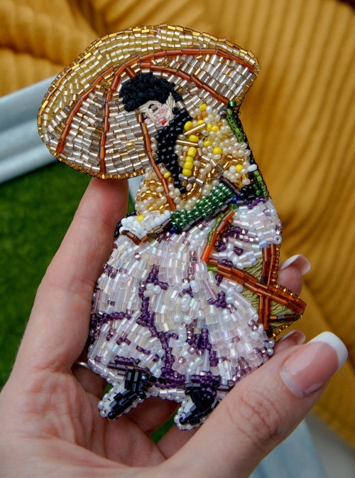 sosuperawesome: Bead Embroidered BroochesSmall Embroidery Mary on EtsyOh my god the details in the