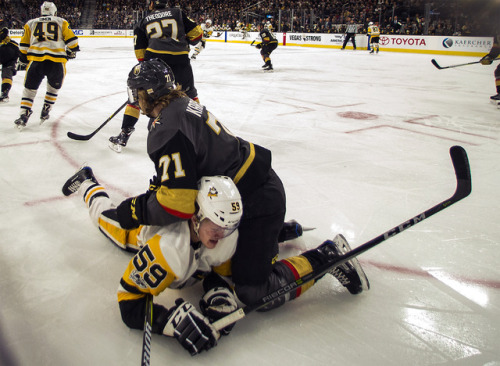 pedalingontheroadoflife: Another solid win as the Vegas Golden Knights defeat the defending champions Pittsburgh Penguins during their game at the T-Mobile Arena. Franchise goalie Vegas Golden Knights Marc-Andre Fleury (29) is back after injury and