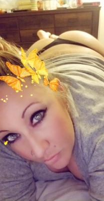 Xcherrybomx:  Xcherrybomx:  Xoxo😍😍  Ask About My Premium Snap!