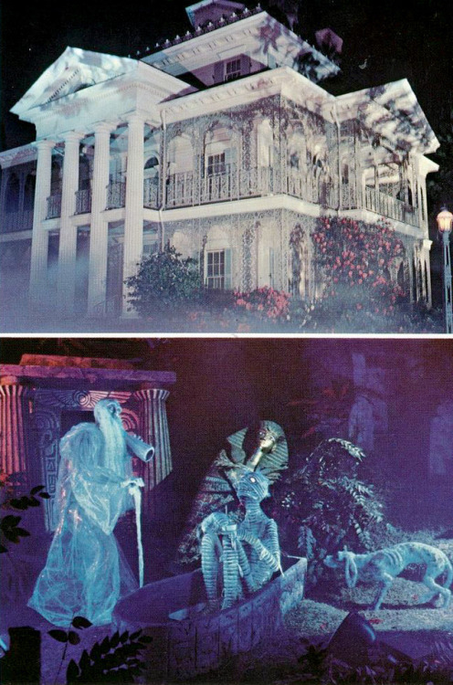 adventurelandia - Haunted Mansion postcard, 1992