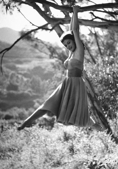 miss-vanilla:  Pier Angeli photographed in 50′s.