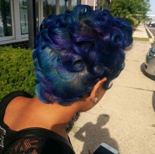 naturalhairqueens:  Yo her colors. I can’t. Too beautiful! 