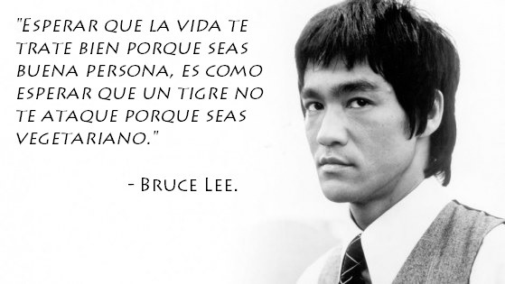 finofilipino:  Esto demuestra que Bruce no solo da hostias como panes… …además