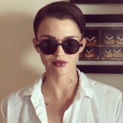 packedbieber:  Ruby Rose Packs credit relatedbiebers