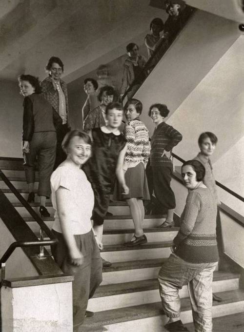 PioneerThe women of the Bauhaus More than 100 years ago at Bauhaus school a group of young creative 