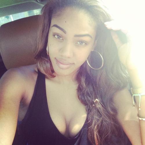 flydef:  @OfficiallyLM  