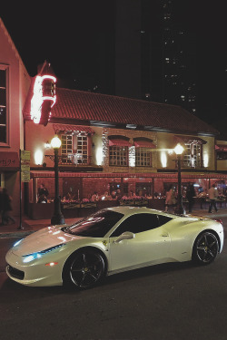 classyhustler:  458 at Night | photographer