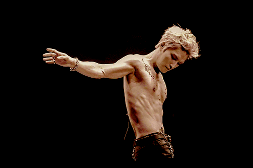 6oo2-blog:  140906 Jaejoong in Chengdu photo by@Juni優理 (x) 