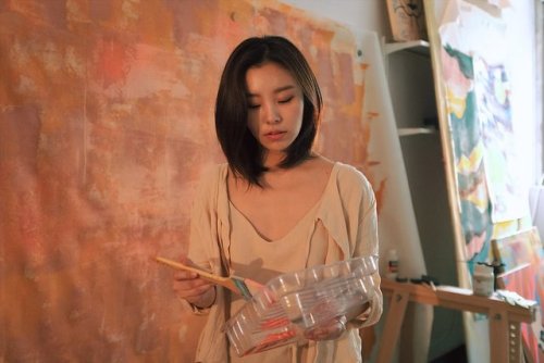 fyeahwheein:190903 [whee in] ‘soar’ painting studio behind pictures