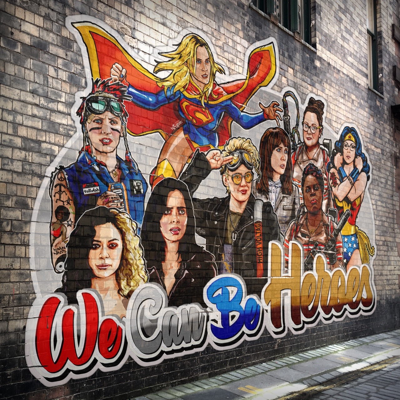 theholtzbertcorner:  victoryvague:  I love these Comic book super ladies  This absolutely