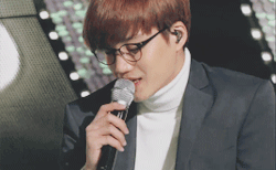 kaibility:  ”if you guys see me in glasses.. EXO-L’s will hate it.. because i will be ugly!”— jongin caught lying, 150804. 