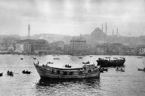 biladal-sham:Istanbul. 1955Marc Riboud