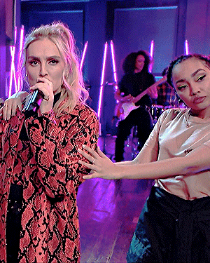 joanoflou: Think About Us @ At the BRITs Are Coming