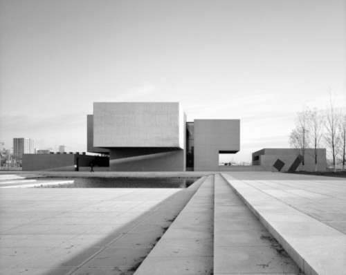 janinebiunno:Everson Museum, Syracuse, NY