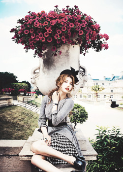 kaiwaiian:  Suzy in Harper’s Bazaar Magazine