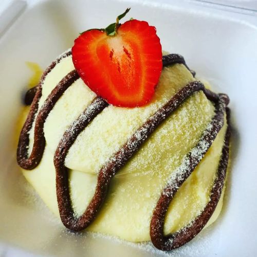 @demixdoces Parceira Do @negociosnobairro ! AFOGADINHO DE NINHO COM NUTELLA . . . . #bolodechocolaterecheado