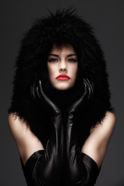 designerleather:  Ashley Smith by David Hughes for V Magazine  