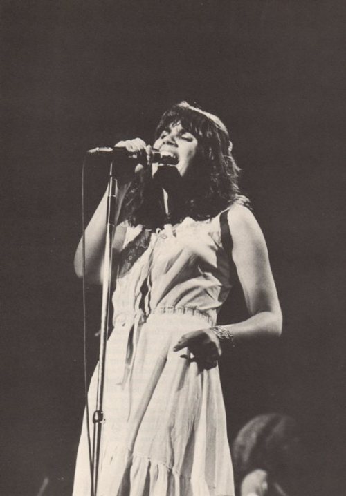 Wishing A Happy Birthday To Linda Ronstadt Today! (Linda Ronstadt, Vivian Claire)